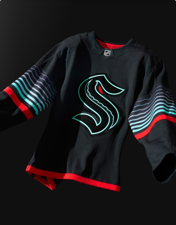 Fanatics: The Global Leader in Licensed Sports Products